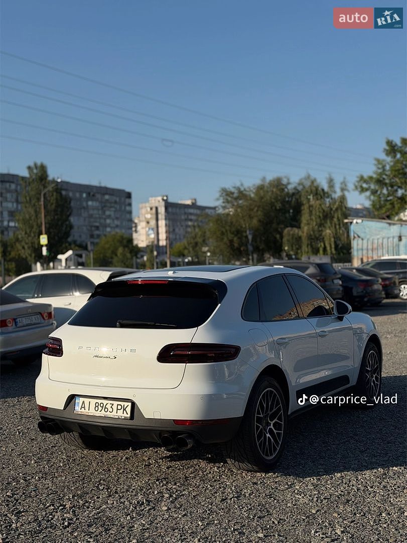 Porsche Macan 2015 VIN WP1AB2A52GLB51109 фото оголошення 7 з 15