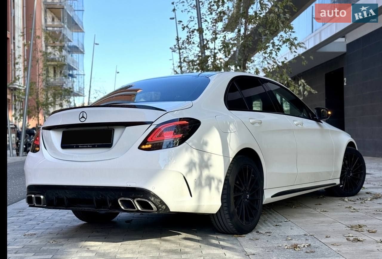 Mercedes-Benz C-Class 2016 VIN WDD2050071R227186 фото оголошення 11 з 27