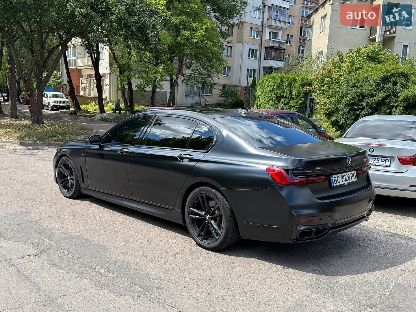 BMW 7 Series 2017 VIN WBA7F2C56JB238194 фото оголошення 7 з 35