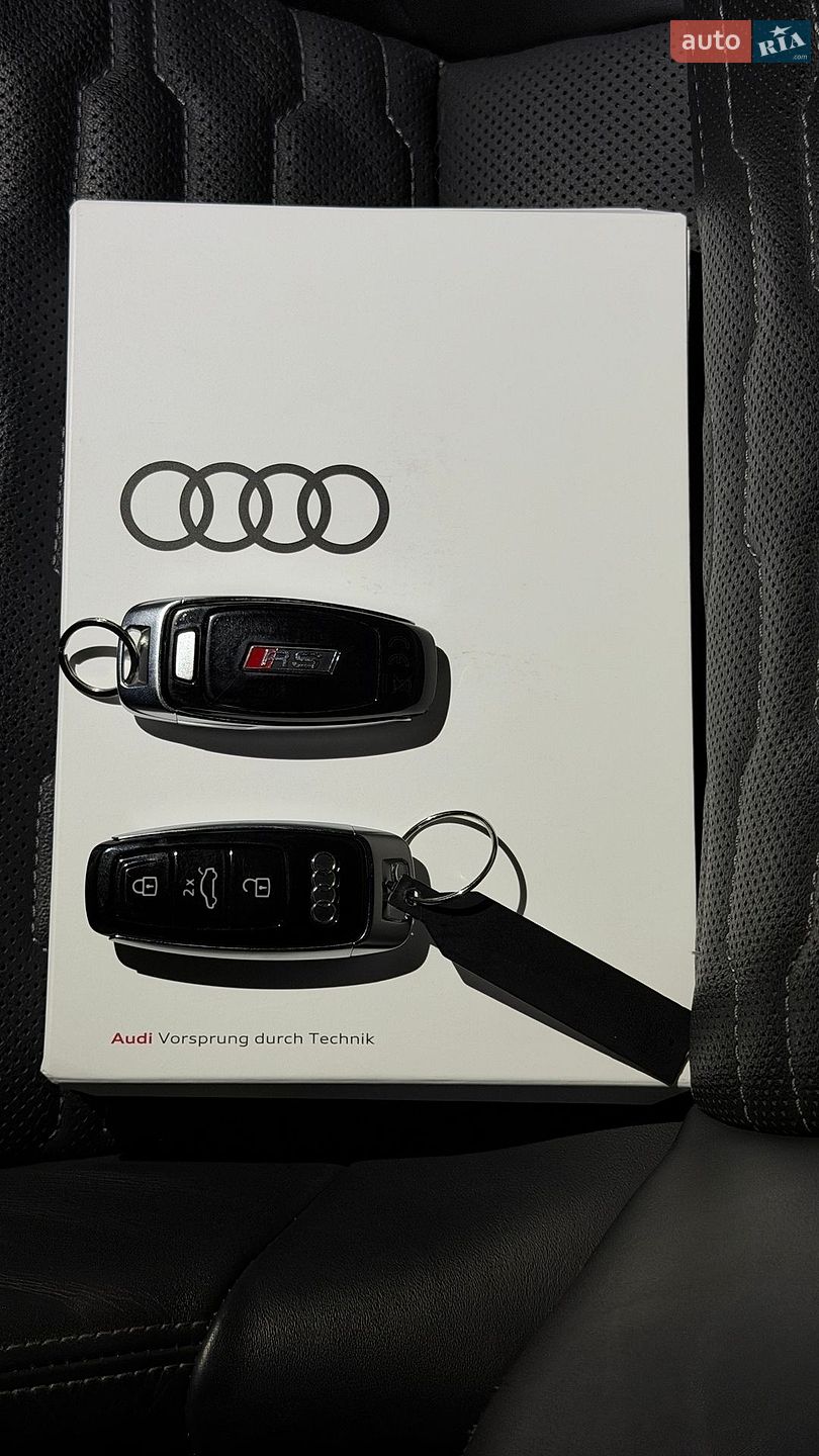 Audi RS e-tron GT 2021 VIN WAUZZZFW1N7902102 фото оголошення 10 з 10