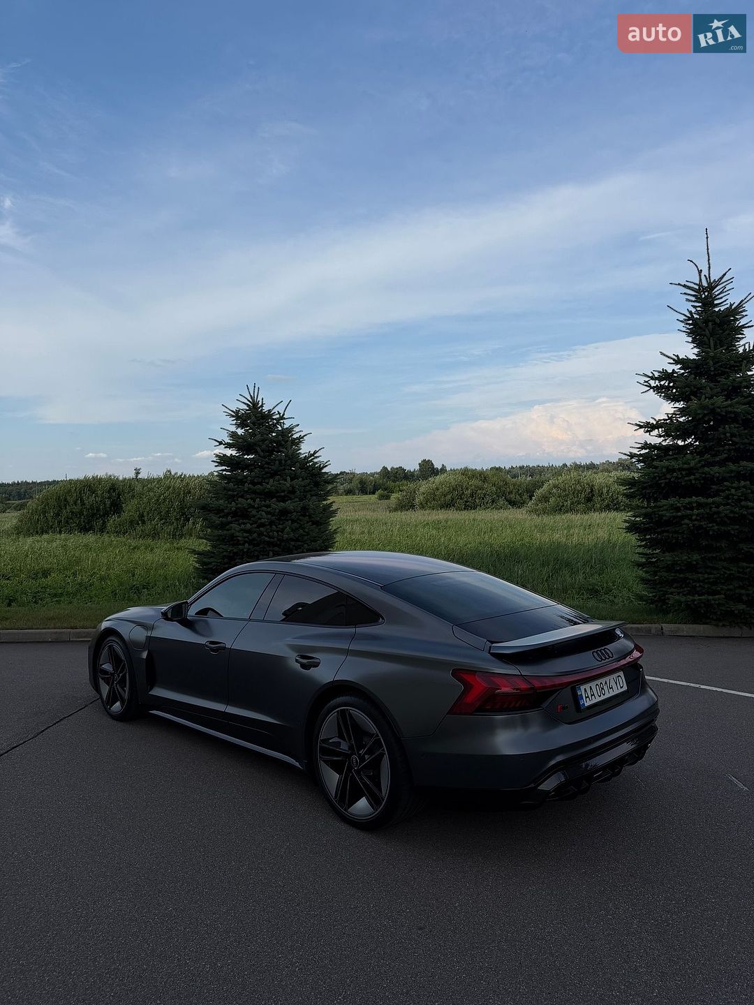 Audi RS e-tron GT 2021 VIN WAUZZZFW1N7902102 фото оголошення 6 з 10