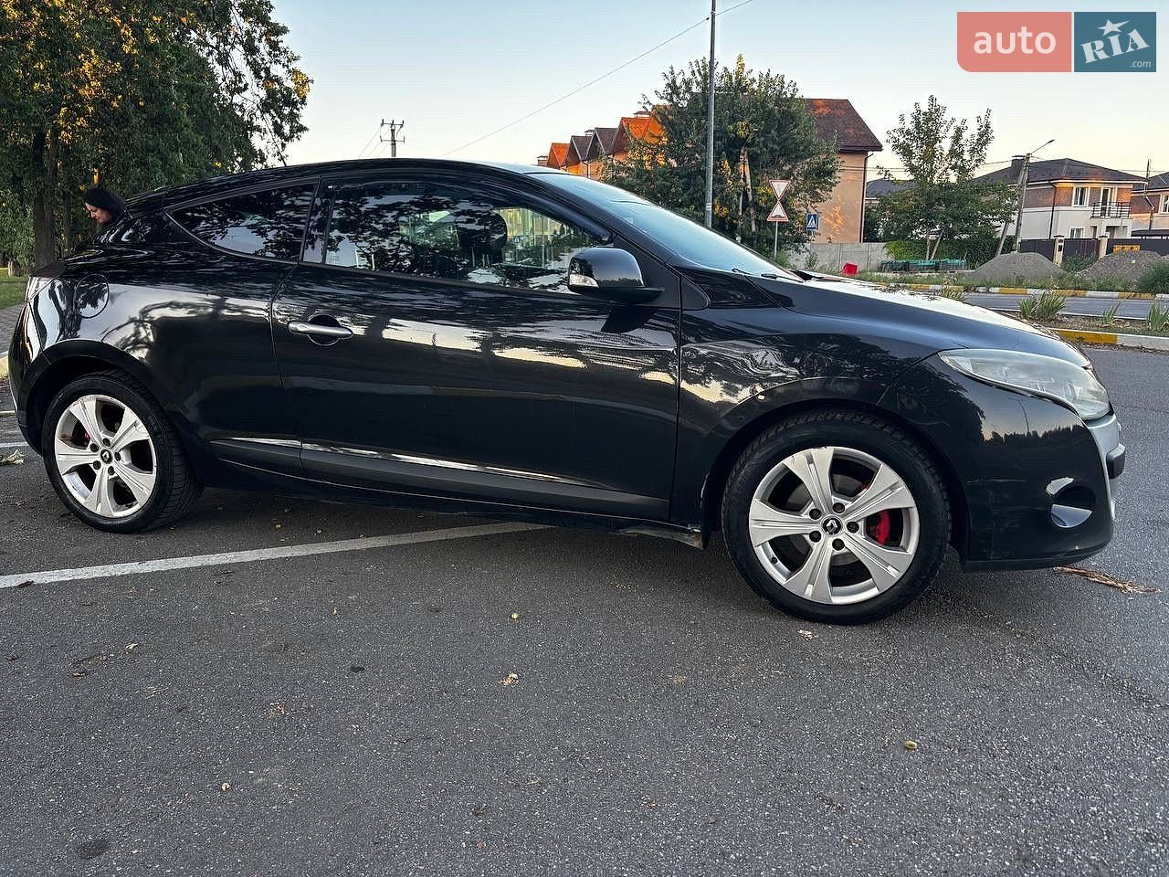 Renault Megane 2010 VIN VF1DZ1G0642934280 фото оголошення 3 з 22