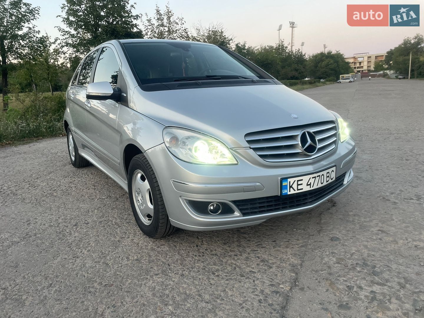 Mercedes-Benz B-Class 2009 VIN WDD2452311J500783 фото оголошення 2 з 28
