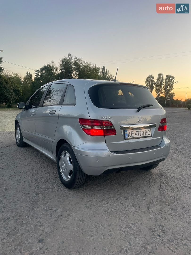 Mercedes-Benz B-Class 2009 VIN WDD2452311J500783 фото оголошення 8 з 28