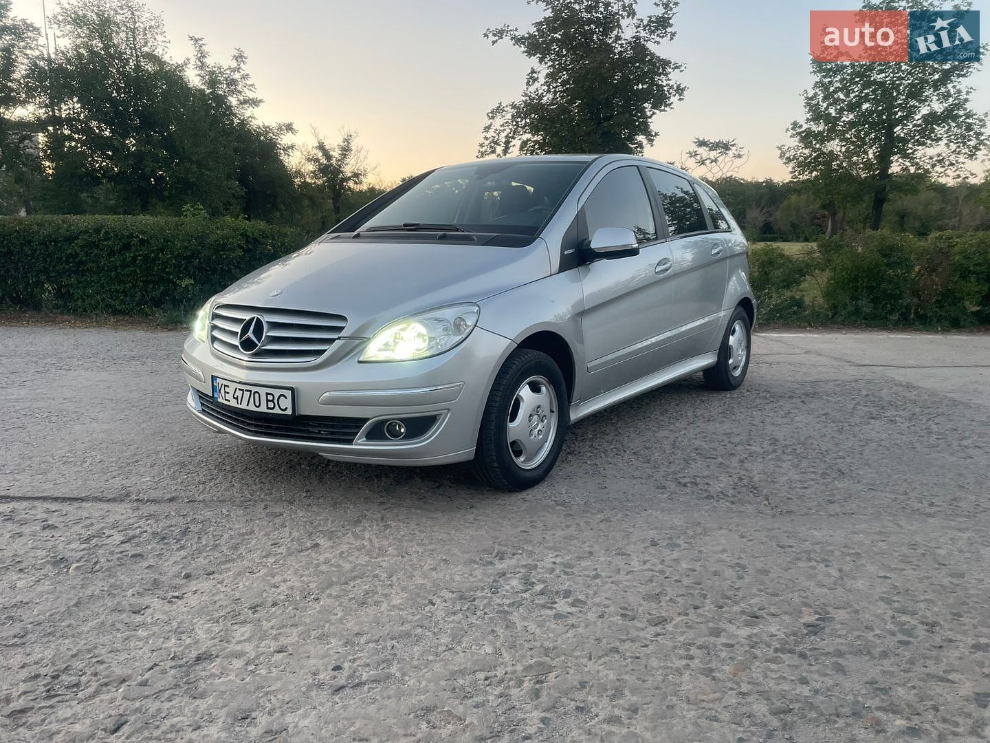Mercedes-Benz B-Class 2009 VIN WDD2452311J500783 фото оголошення 3 з 28