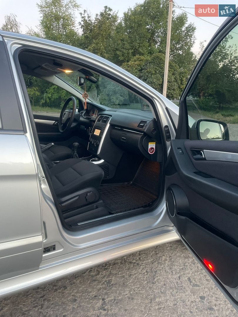 Mercedes-Benz B-Class 2009 VIN WDD2452311J500783 фото оголошення 12 з 28