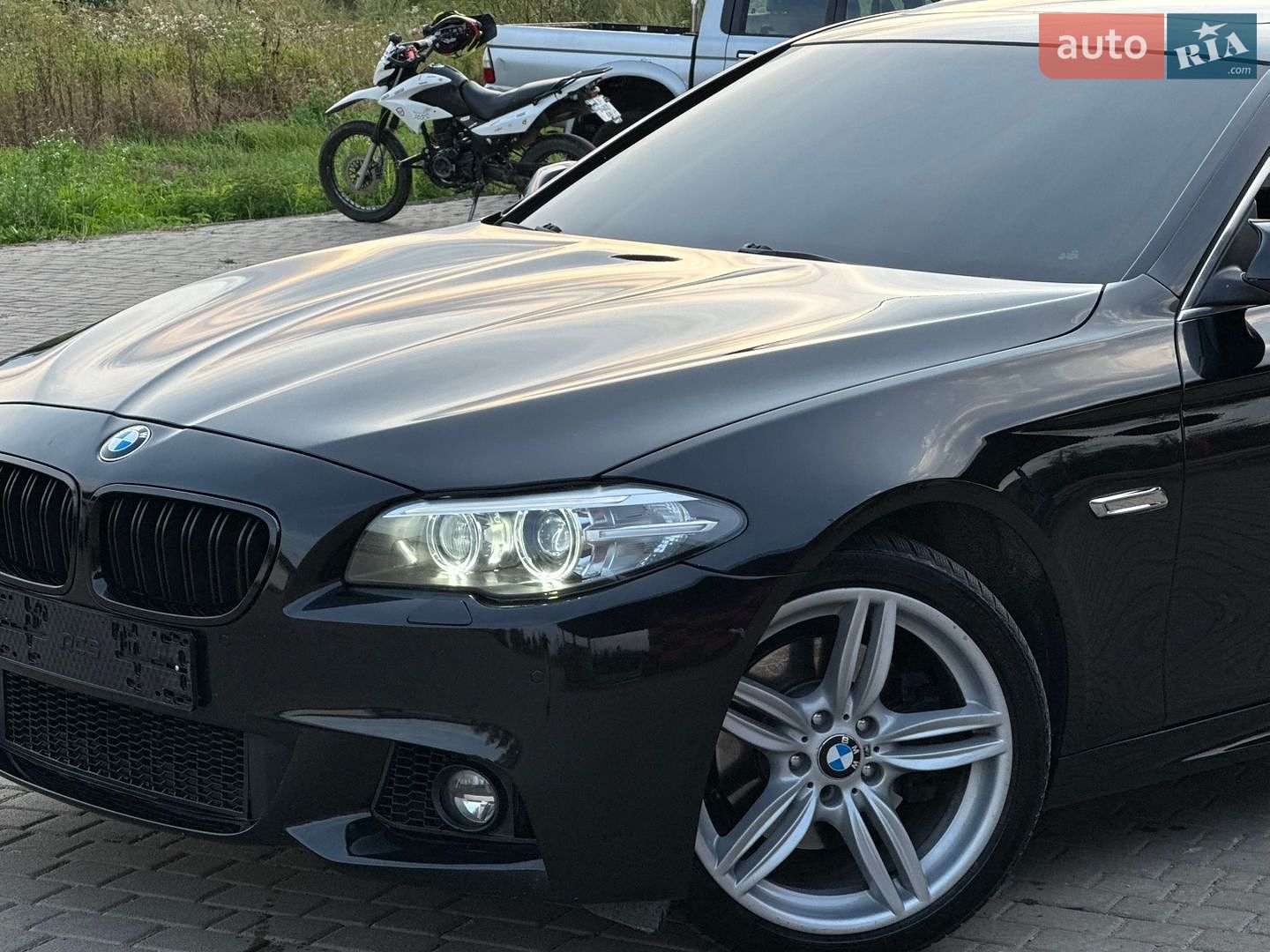 BMW 5 Series 2014 VIN WBA5A5C58FD517746 фото оголошення 5 з 24