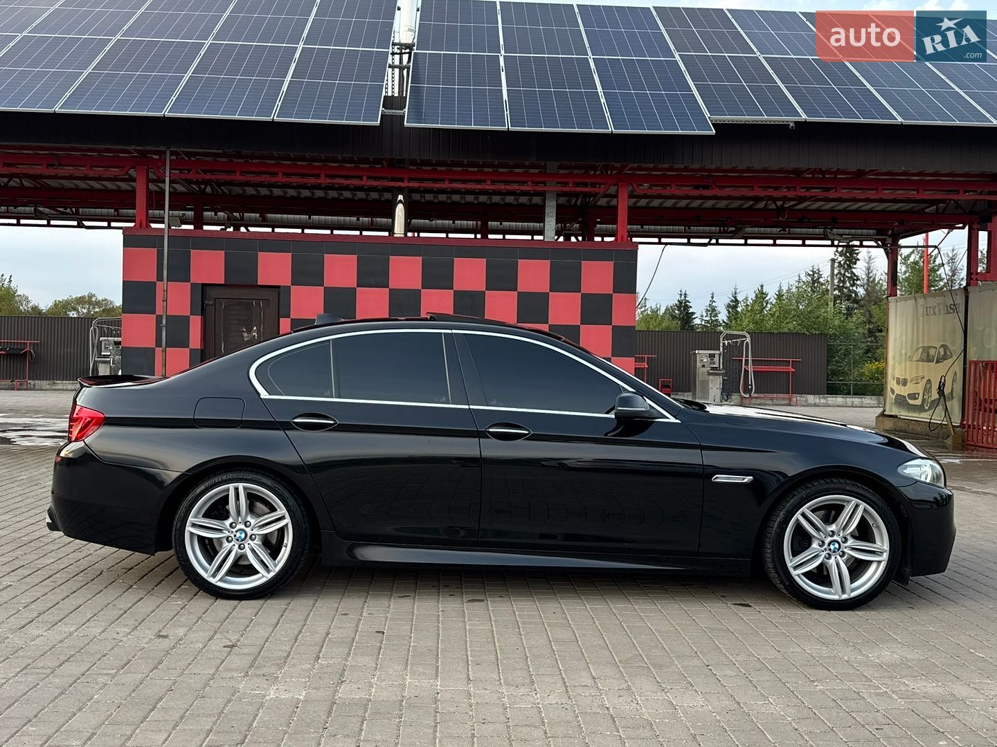 BMW 5 Series 2014 VIN WBA5A5C58FD517746 фото оголошення 11 з 24
