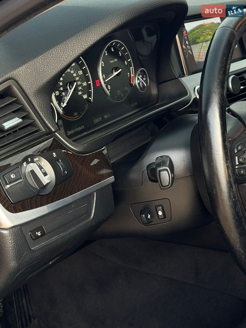 BMW 5 Series 2014 VIN WBA5A5C58FD517746 фото оголошення 21 з 24