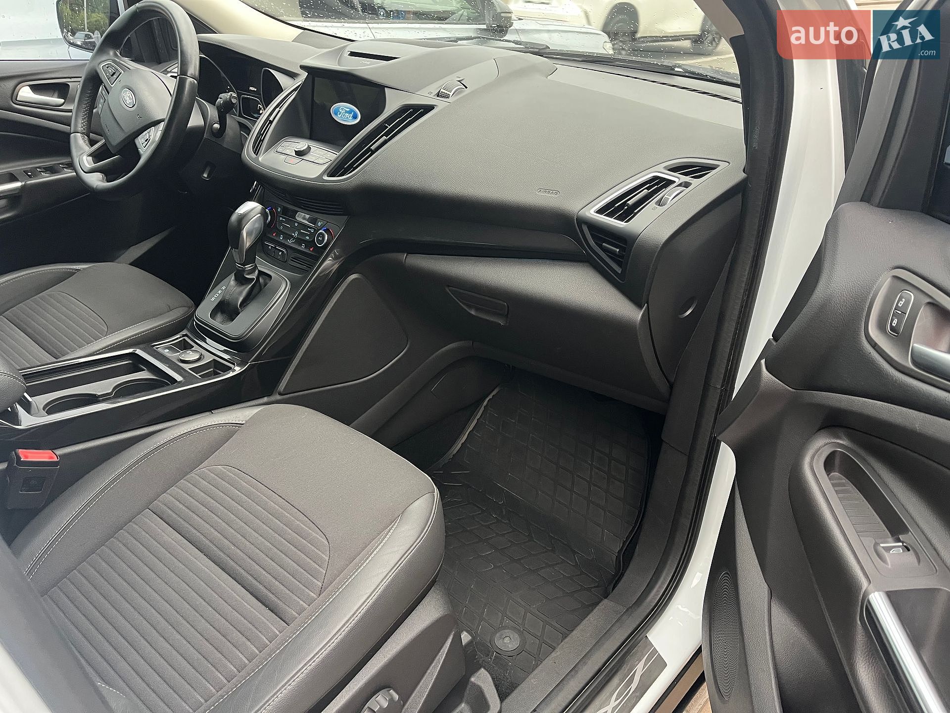 Ford Kuga 2019 VIN WF0AXXWPMAKJ60051 фото оголошення 11 з 16