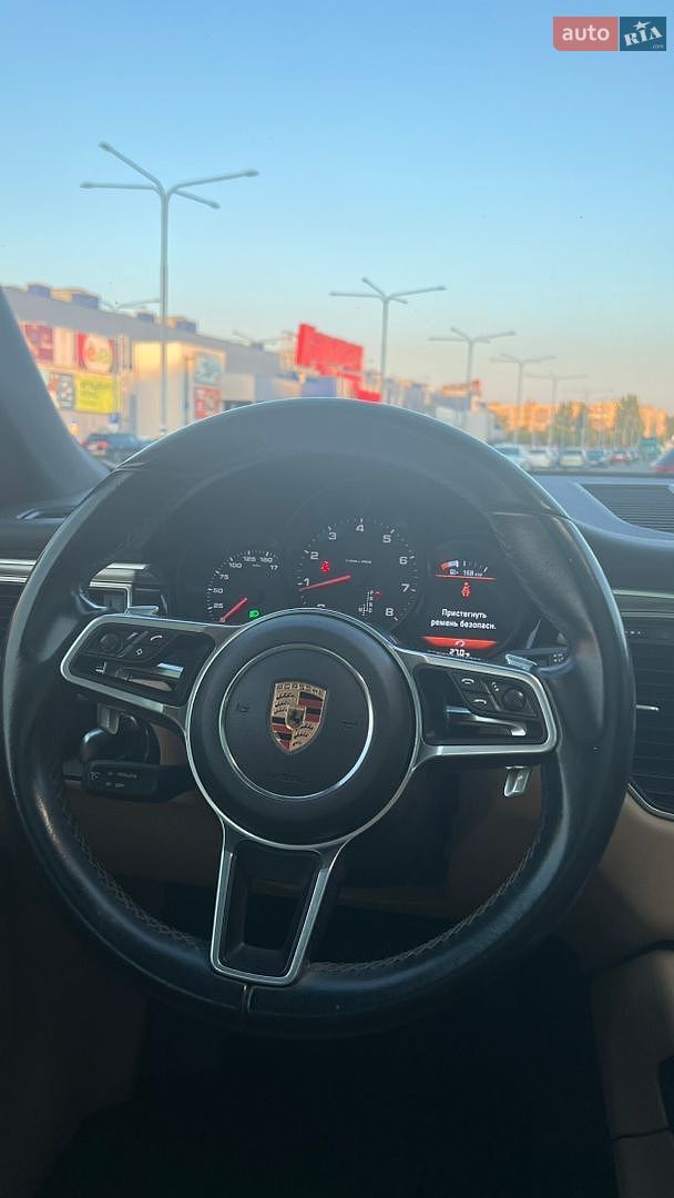 Porsche Macan 2017 VIN WP1AA2A59JLB00488 фото оголошення 40 з 57