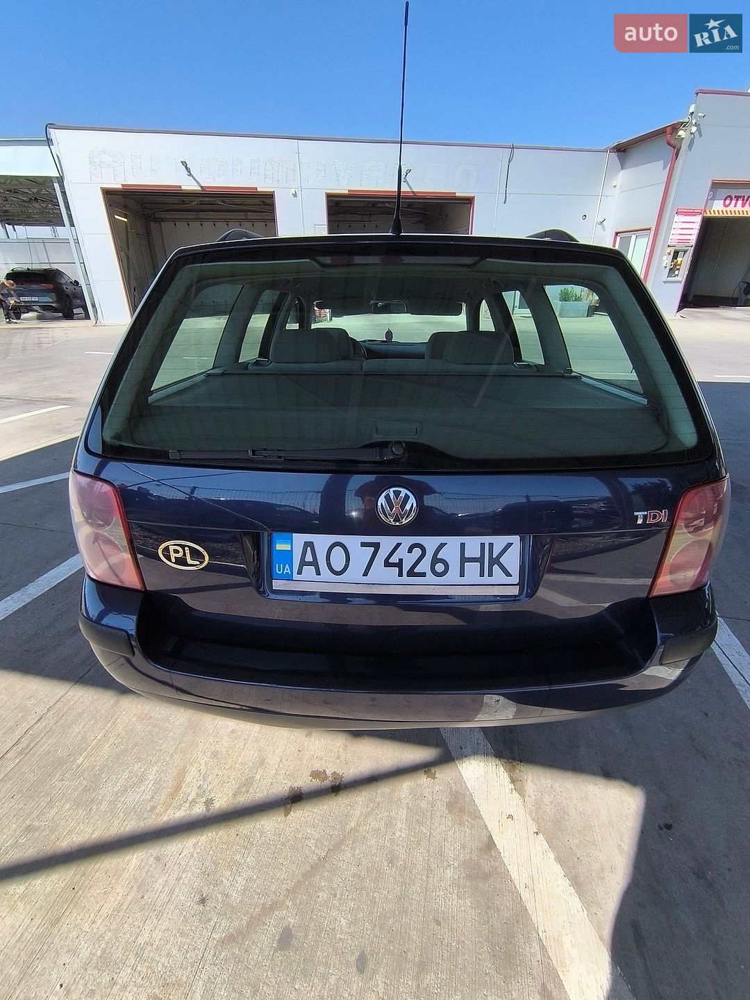 Volkswagen Passat 2002 VIN WVWZZZ3BZ3E142433 фото оголошення 4 з 12