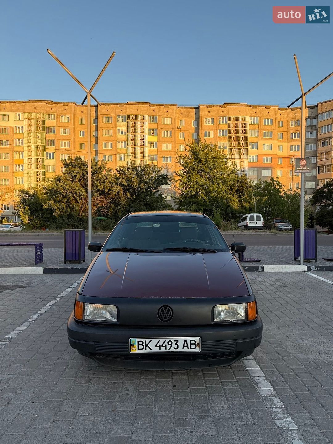 Volkswagen Passat 1989 VIN WVWZZZ31ZLE037396 фото оголошення 3 з 12