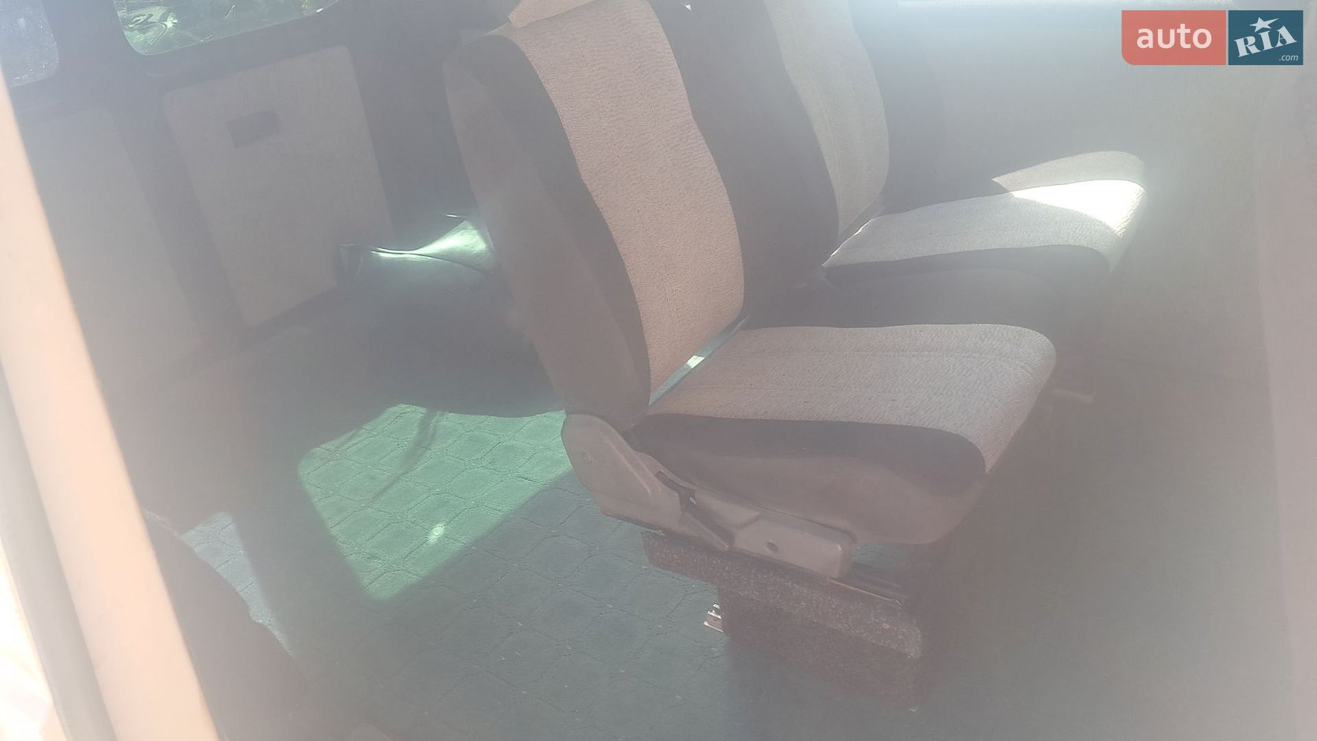 Volkswagen Caravelle 2004 VIN WV1ZZZ7HZ4H081641 фото оголошення 6 з 6