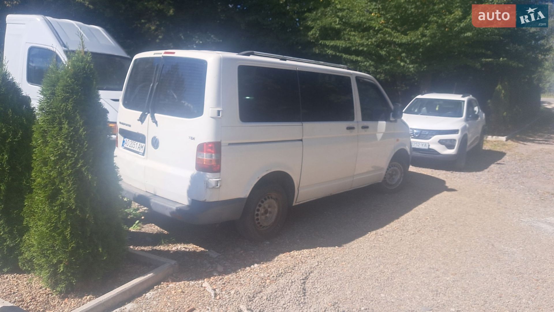 Volkswagen Caravelle 2004 VIN WV1ZZZ7HZ4H081641 фото оголошення 2 з 6