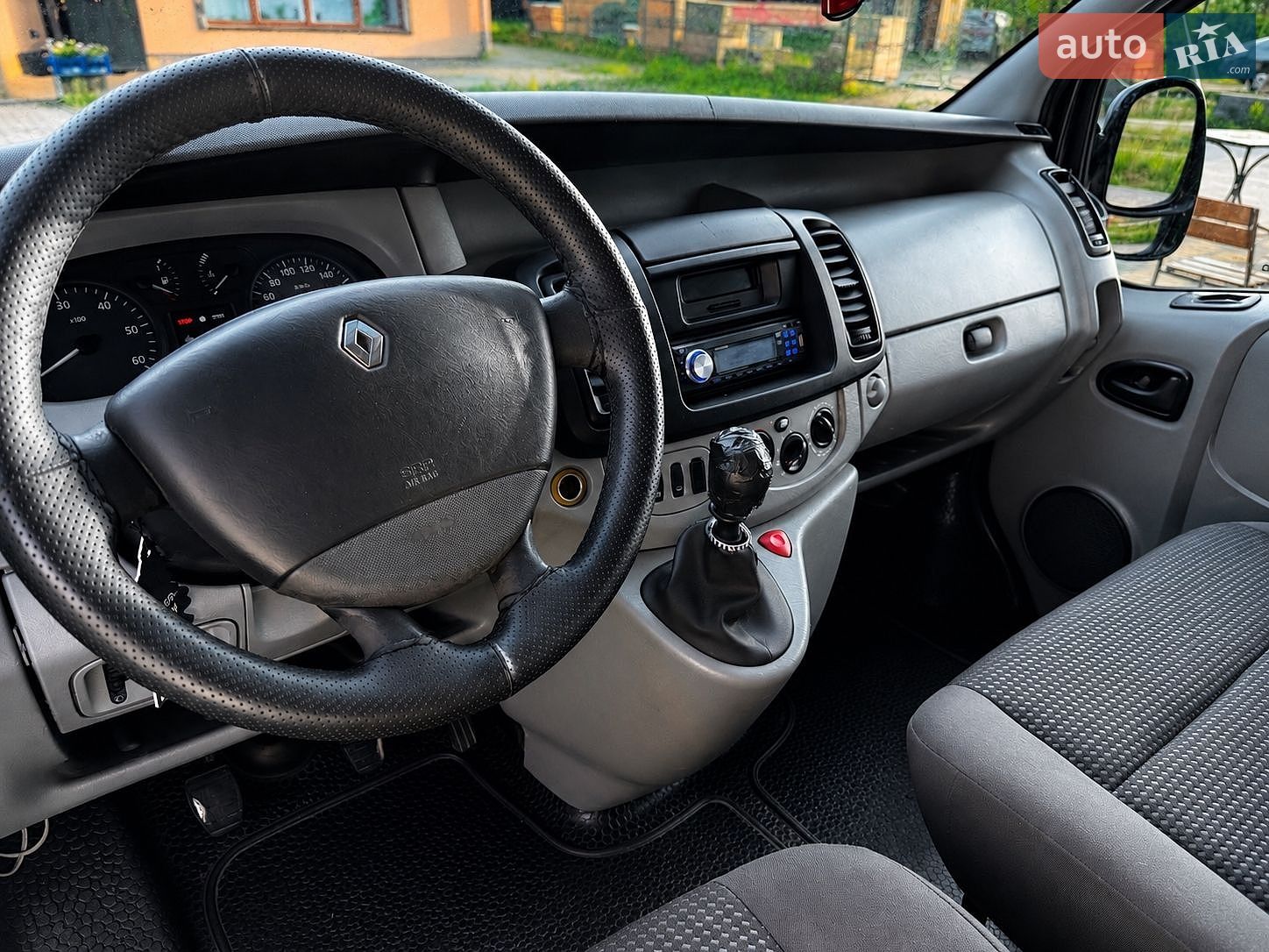 Renault Trafic 2003 VIN VF1FLBBB53V172370 фото оголошення 10 з 11