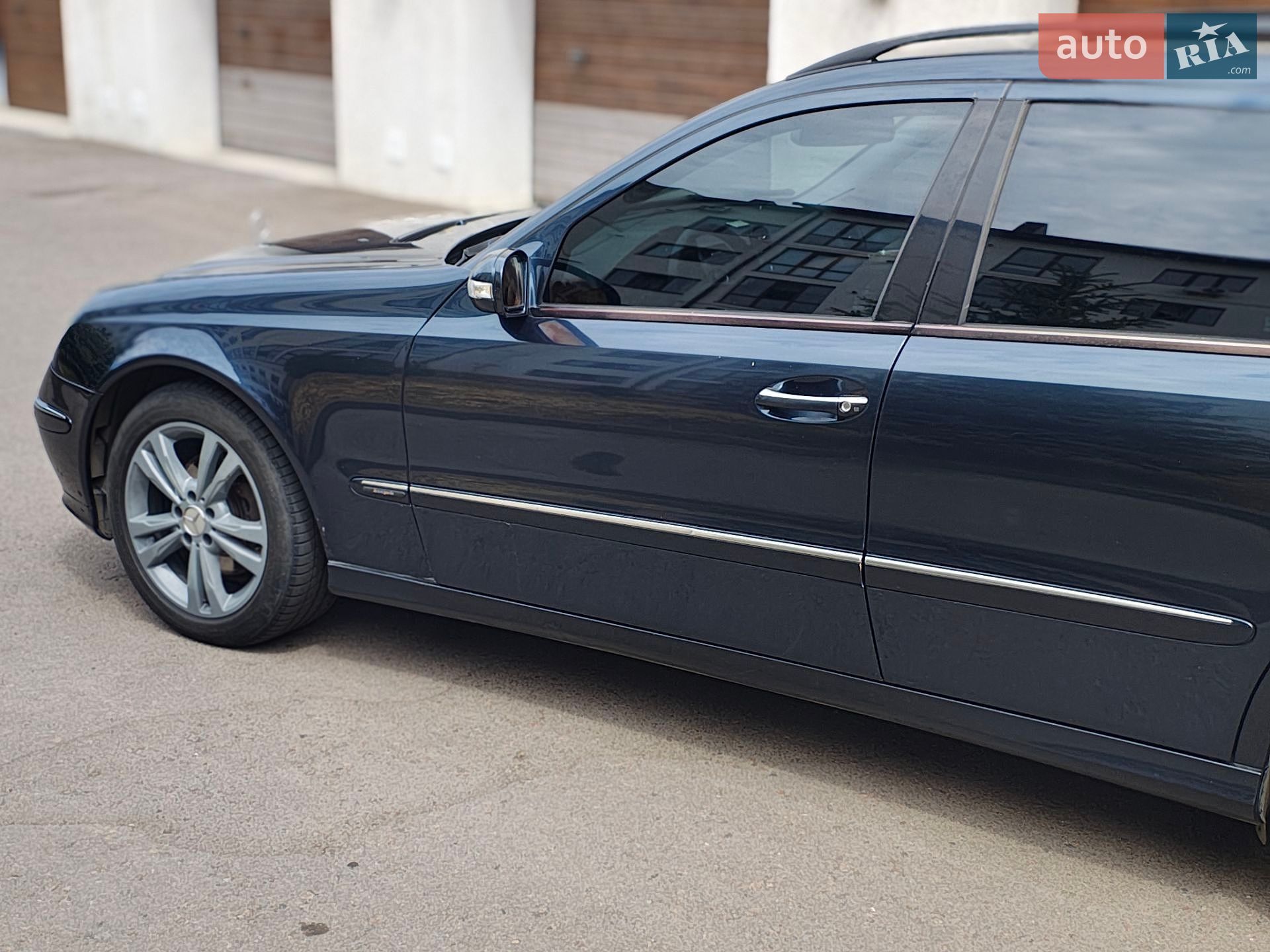 Mercedes-Benz E-Class 2005 VIN WDB2112871X185013 фото оголошення 11 з 39
