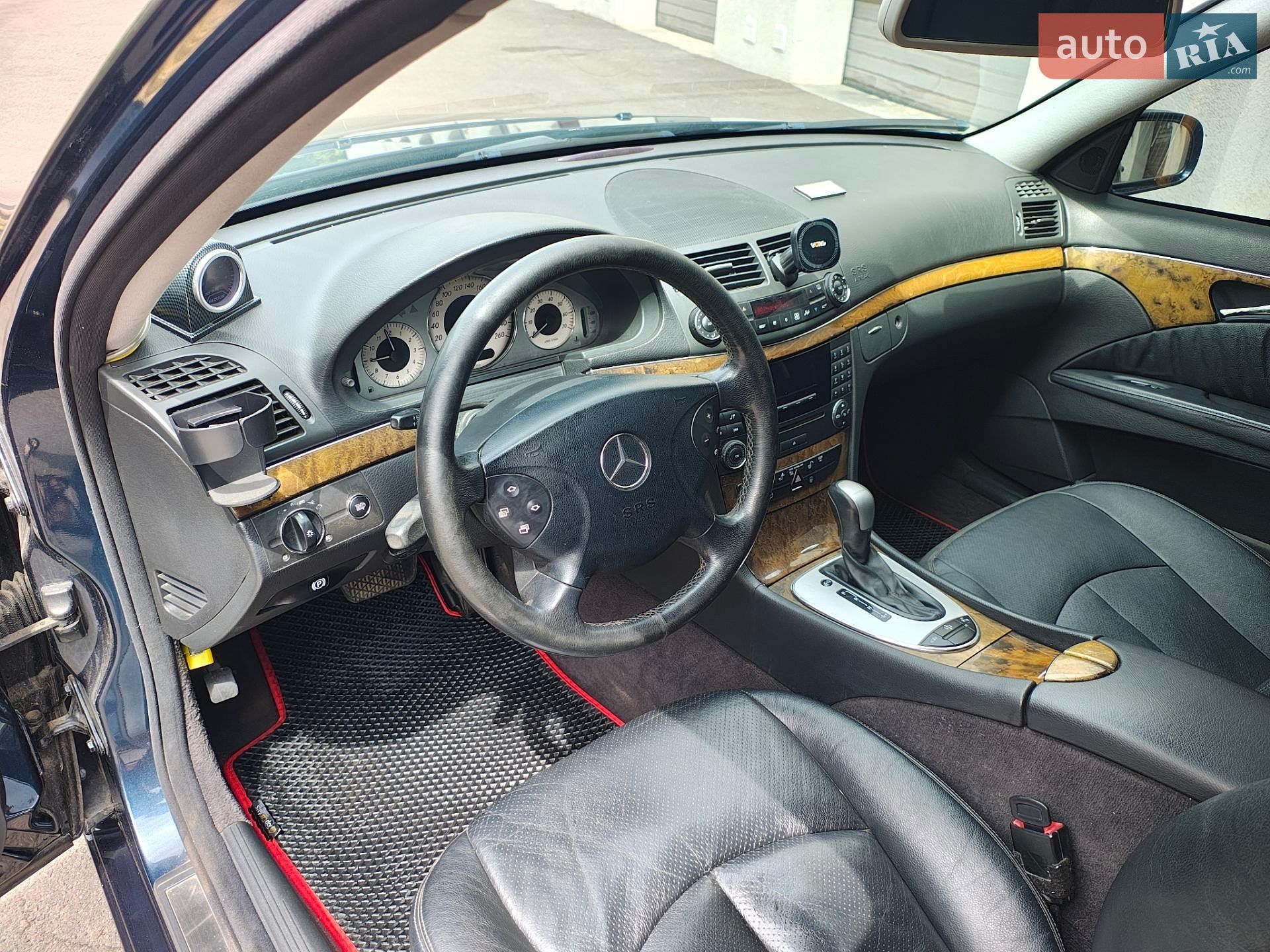 Mercedes-Benz E-Class 2005 VIN WDB2112871X185013 фото оголошення 17 з 39