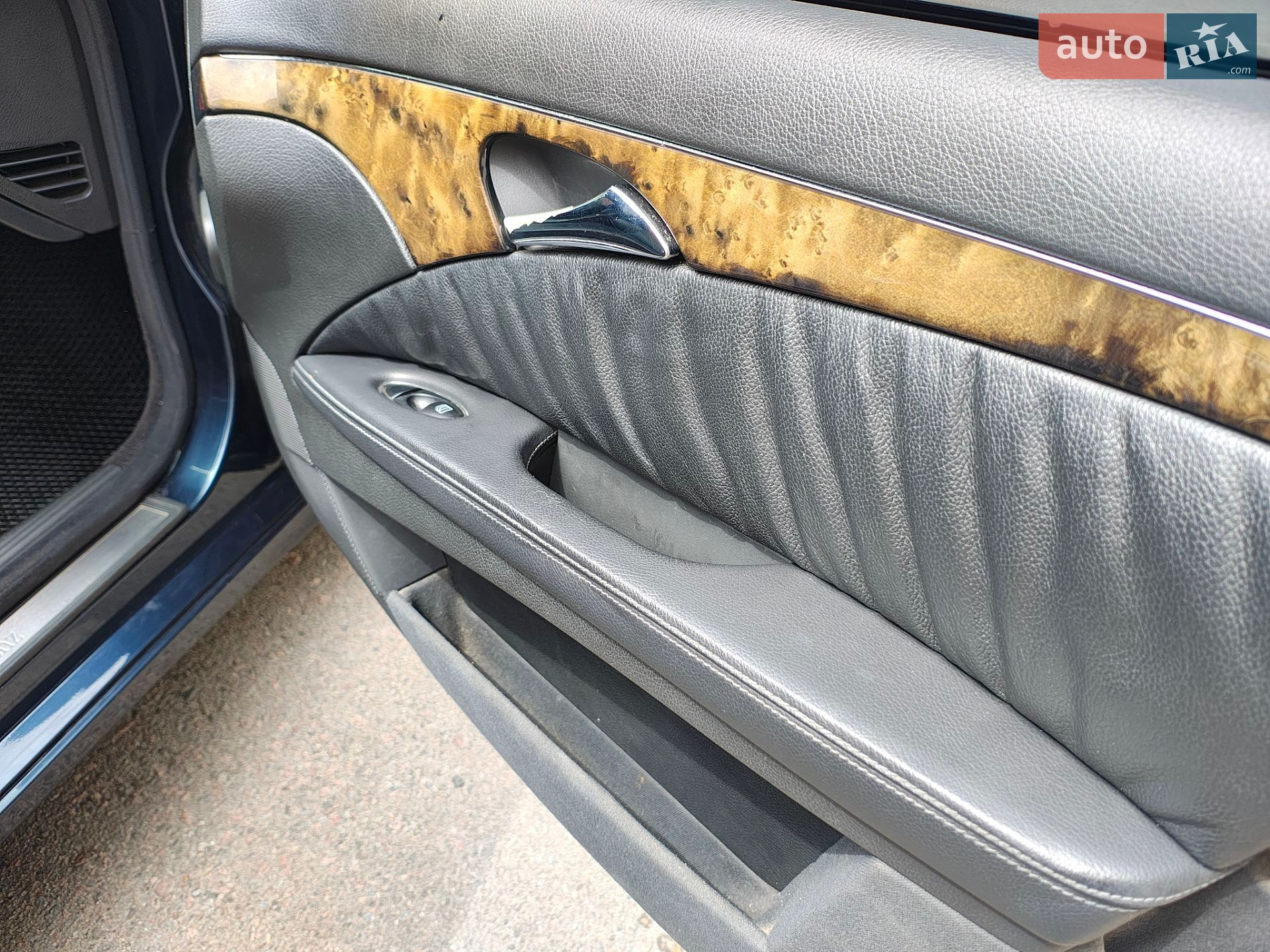 Mercedes-Benz E-Class 2005 VIN WDB2112871X185013 фото оголошення 25 з 39