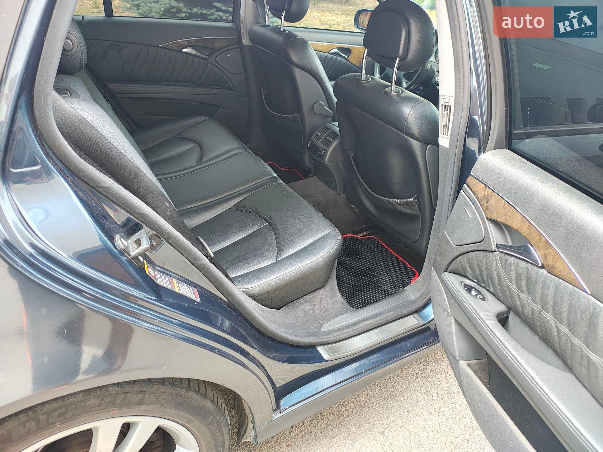 Mercedes-Benz E-Class 2005 VIN WDB2112871X185013 фото оголошення 26 з 39