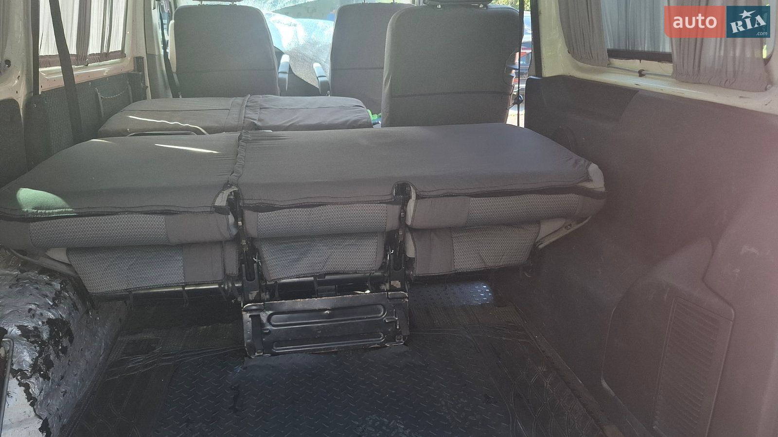Volkswagen Transporter 2009 VIN WV1ZZZ7HZ9H133107 фото оголошення 11 з 20