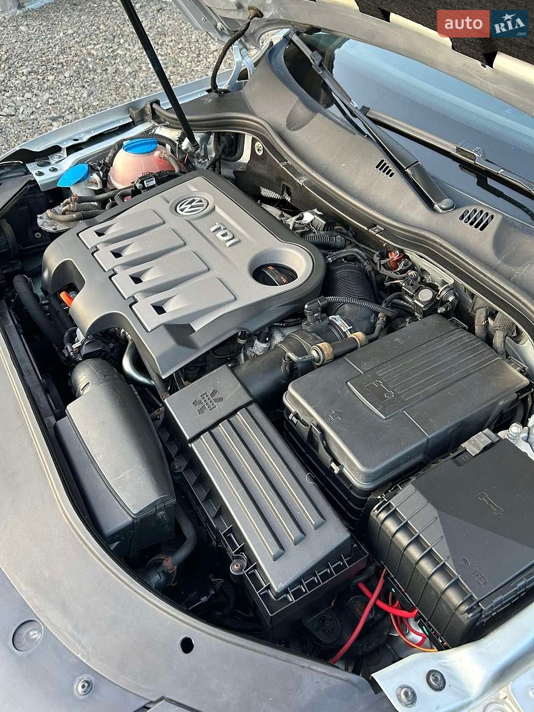 Volkswagen Passat 2013 VIN WVWZZZ3CZDE152765 фото оголошення 5 з 12