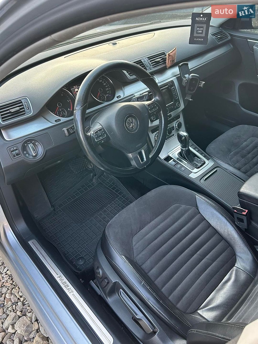 Volkswagen Passat 2013 VIN WVWZZZ3CZDE152765 фото оголошення 9 з 12