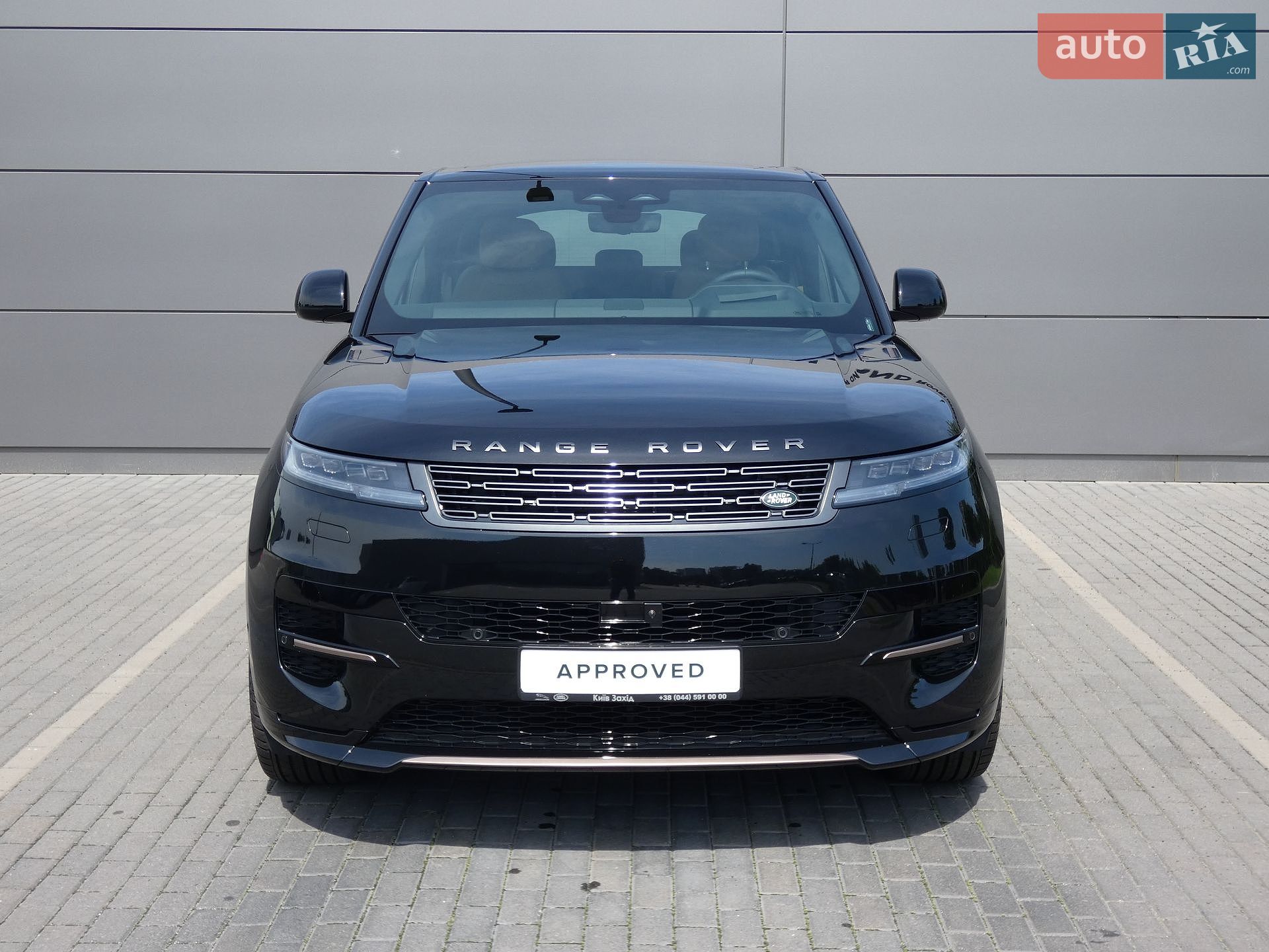 Land Rover Range Rover Sport 2025 VIN SAL1A2BW1SA600210 фото оголошення 2 з 16