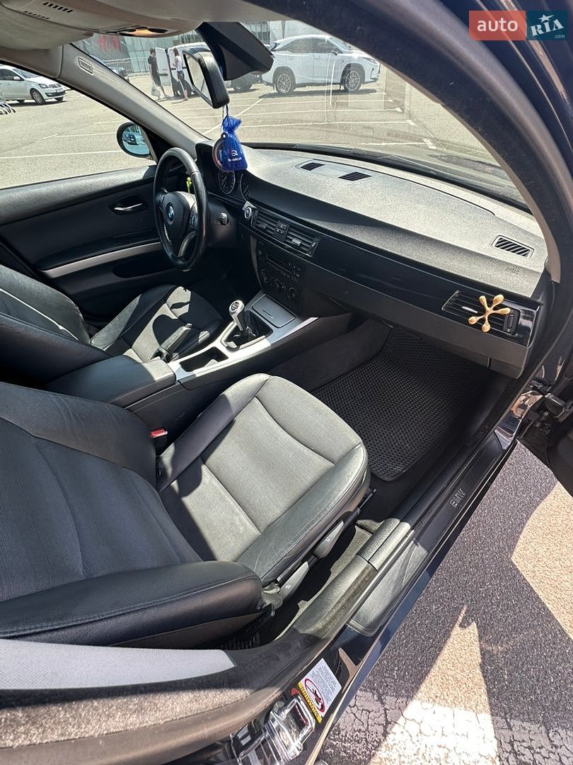 BMW 3 Series 2005 VIN WBAVA51080VA58746 фото оголошення 26 з 27
