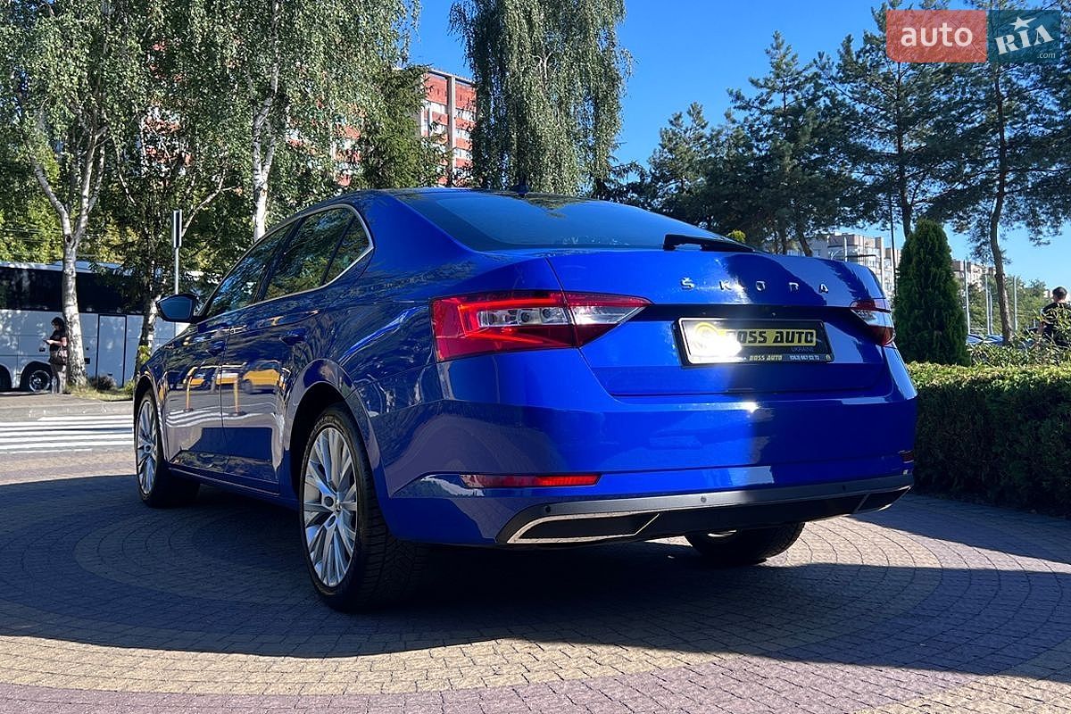 Skoda Superb 2022 VIN TMBAH7NP2N7035438 фото оголошення 5 з 23