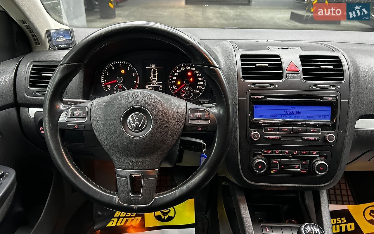 Volkswagen Jetta 2010 VIN WVWZZZ1KZAM165145 фото оголошення 15 з 25
