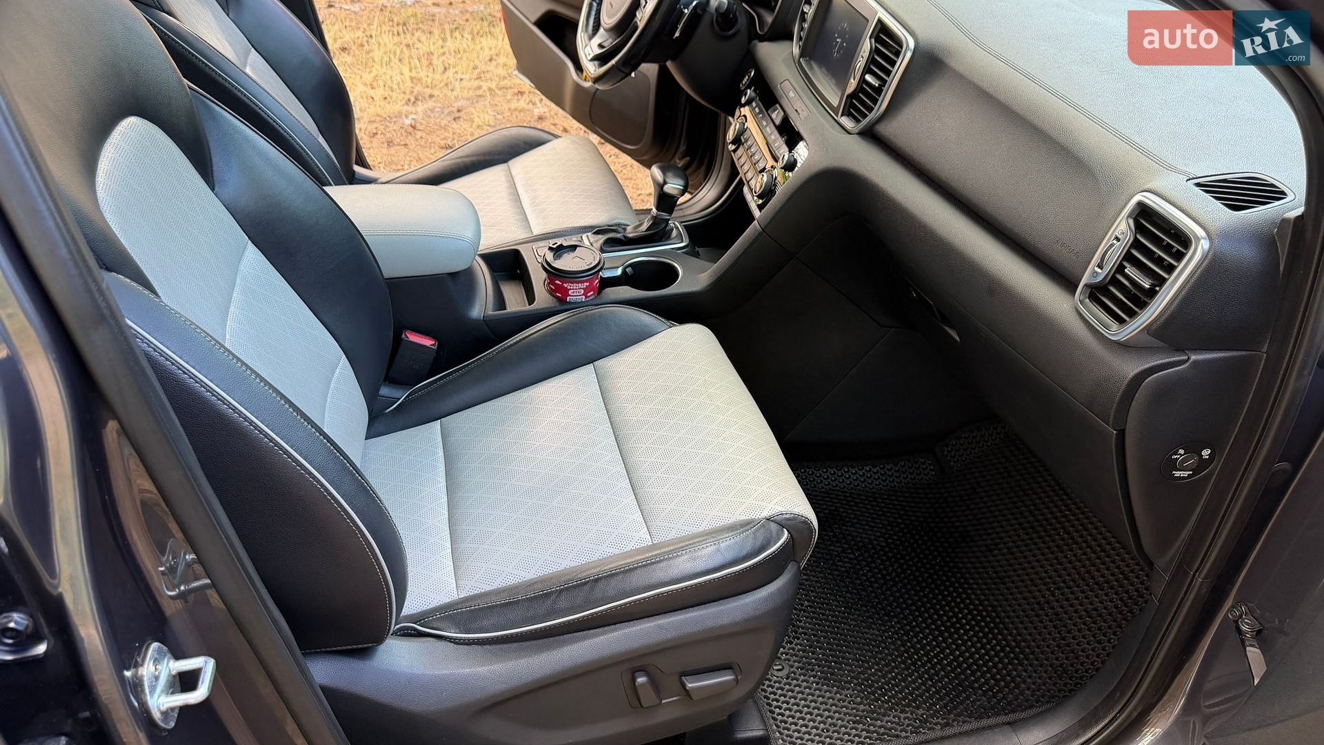 Kia Sportage 2016 VIN U5YPK813DGL110920 фото оголошення 17 з 20