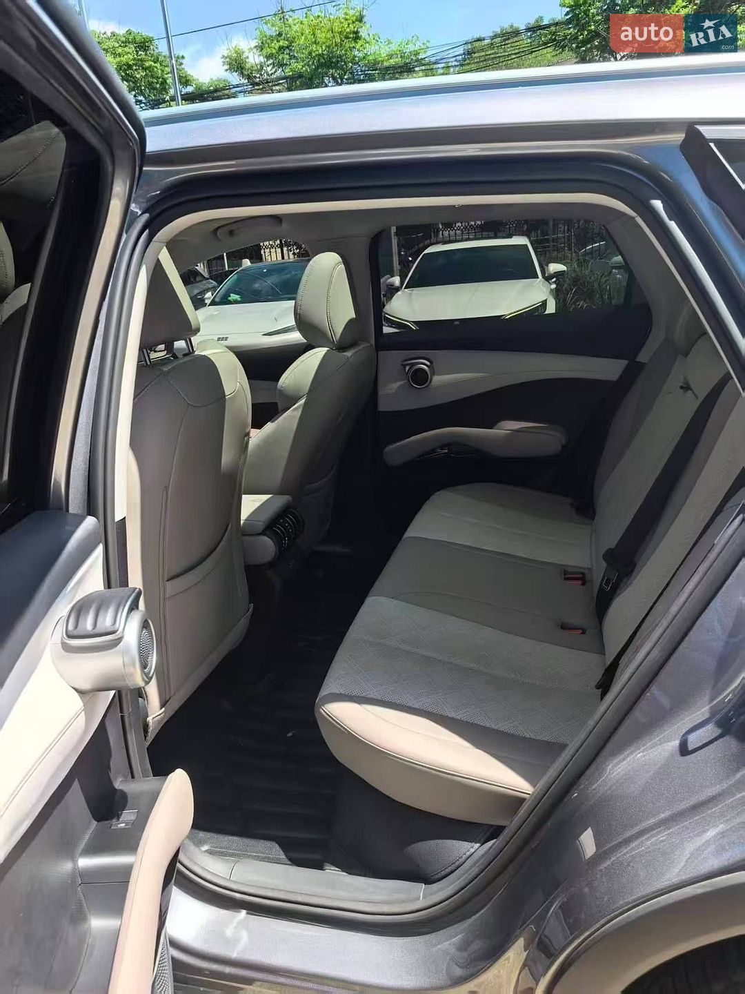 BYD Yuan Plus 2025 VIN LGXCE4CB9S2050246 фото оголошення 4 з 5