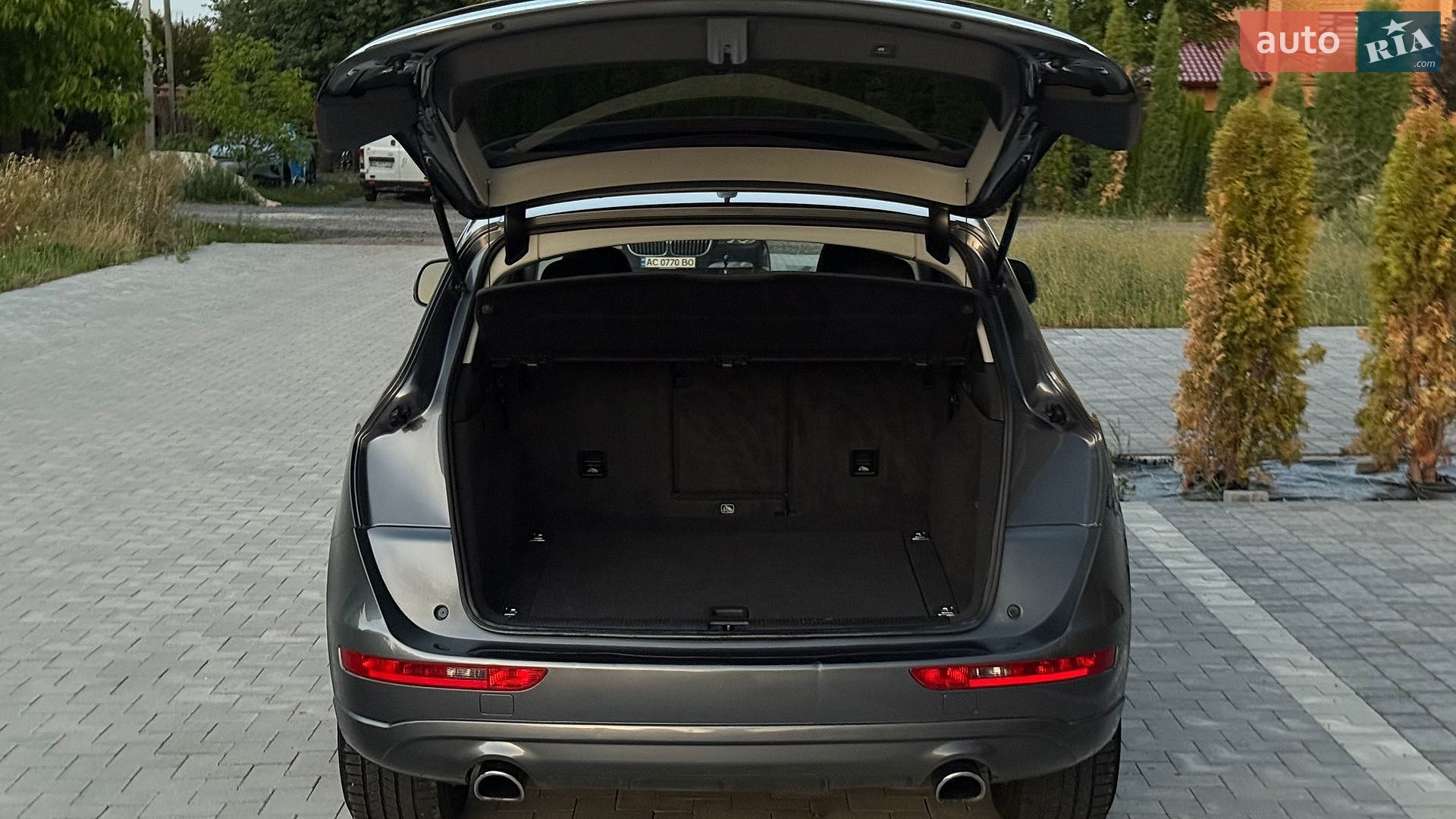Audi Q5 2015 VIN WA1CFAFP2FA021869 фото оголошення 12 з 17
