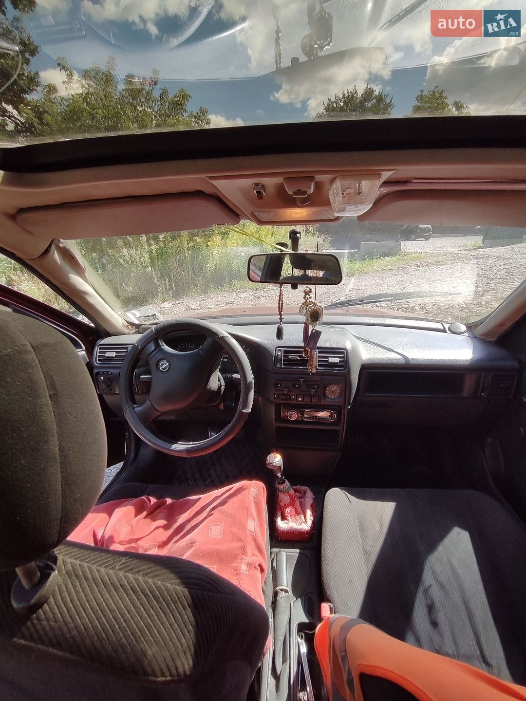 Opel Vectra 1991 VIN W0L000087M5117552 фото оголошення 9 з 10