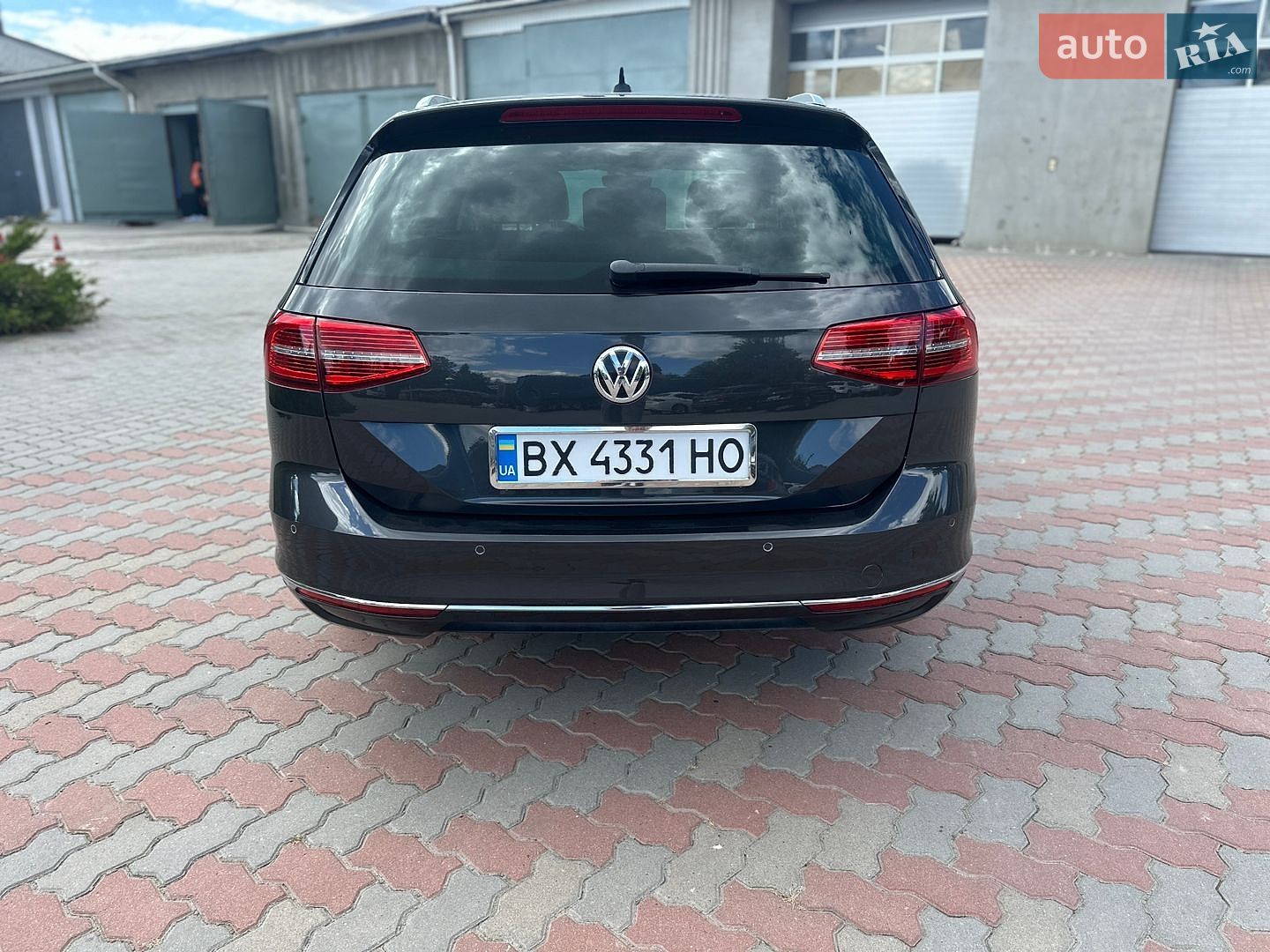 Volkswagen Passat 2018 VIN WVWZZZ3CZJP021483 фото оголошення 6 з 25