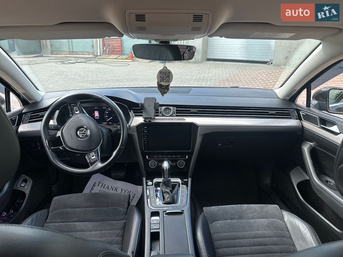 Volkswagen Passat 2018 VIN WVWZZZ3CZJP021483 фото оголошення 14 з 25
