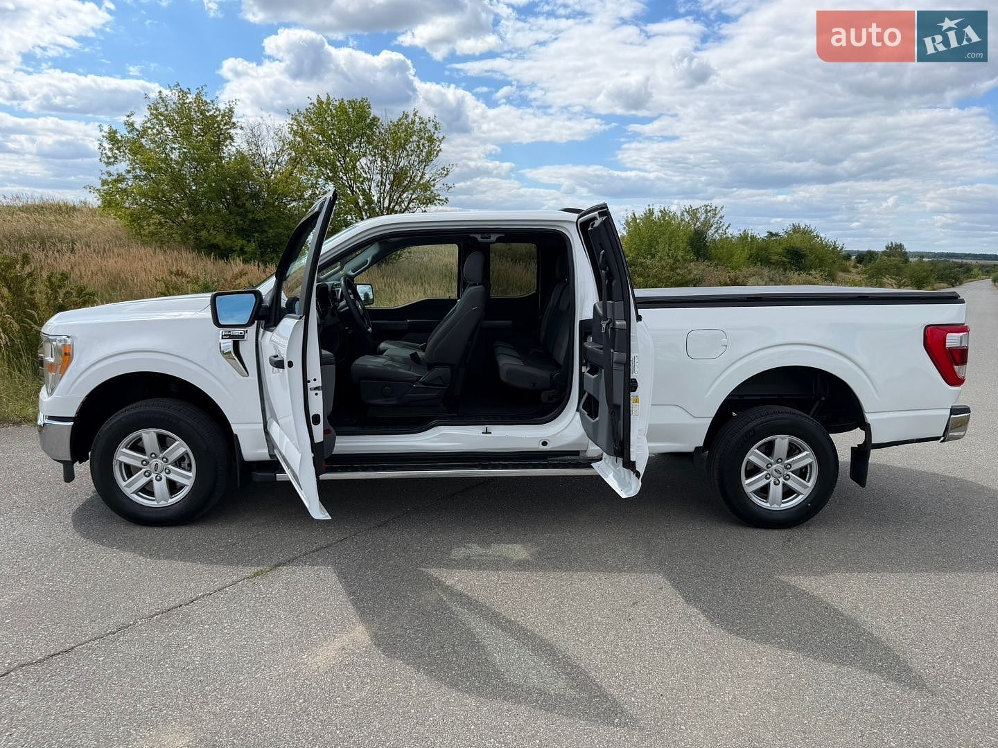 Ford F-150 2021 VIN 1FTEX1CB1MFB80256 фото оголошення 13 з 36