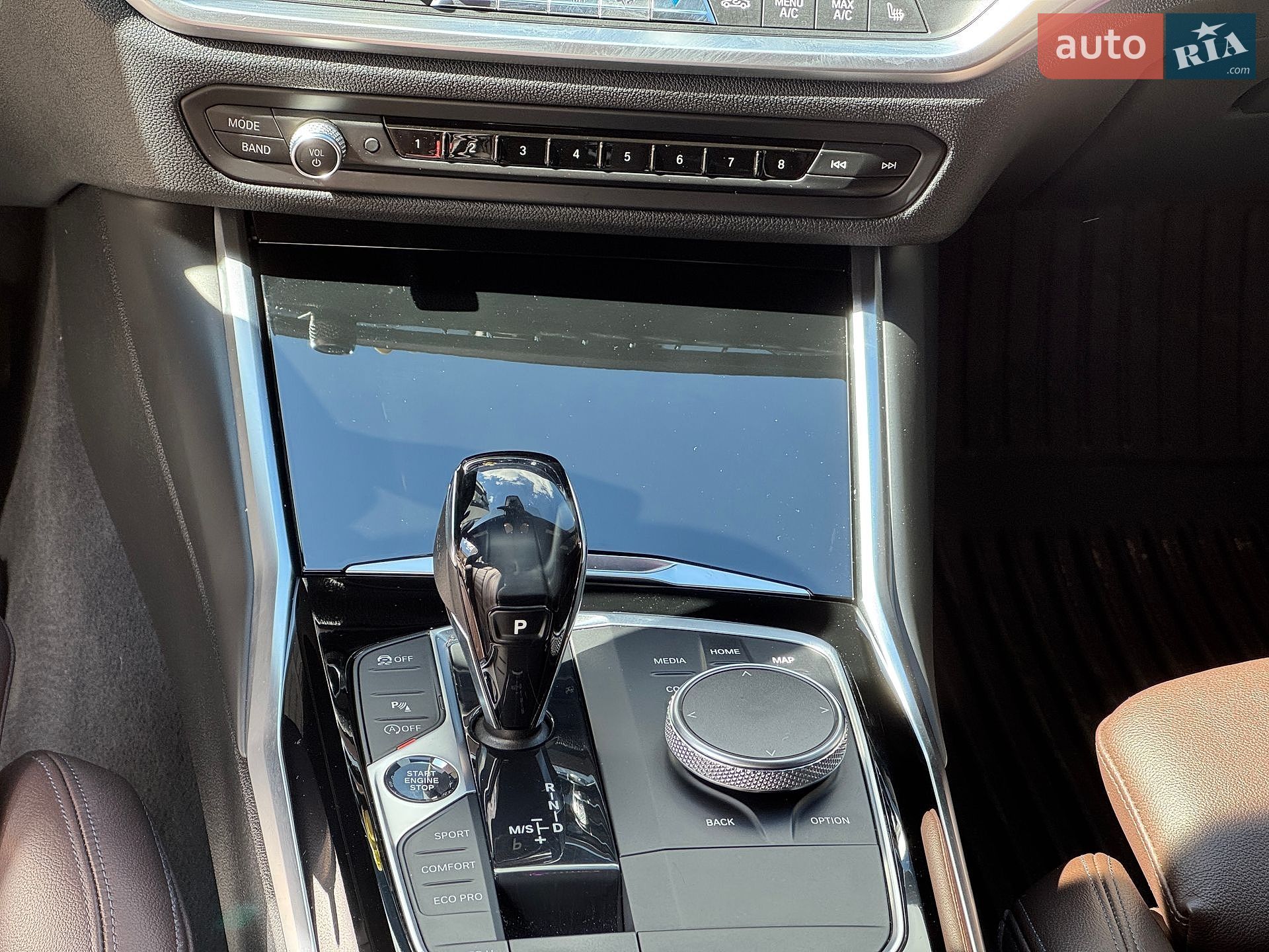 BMW 3 Series 2019 VIN WBA5R7C59KAJ81119 фото оголошення 15 з 32