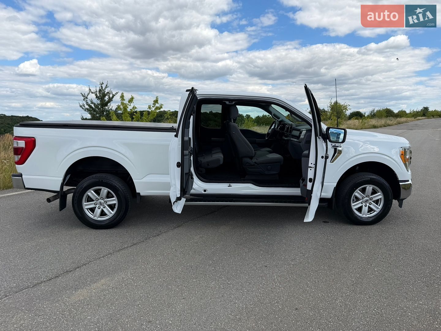 Ford F-150 2021 VIN 1FTEX1CB1MFB80256 фото оголошення 19 з 36