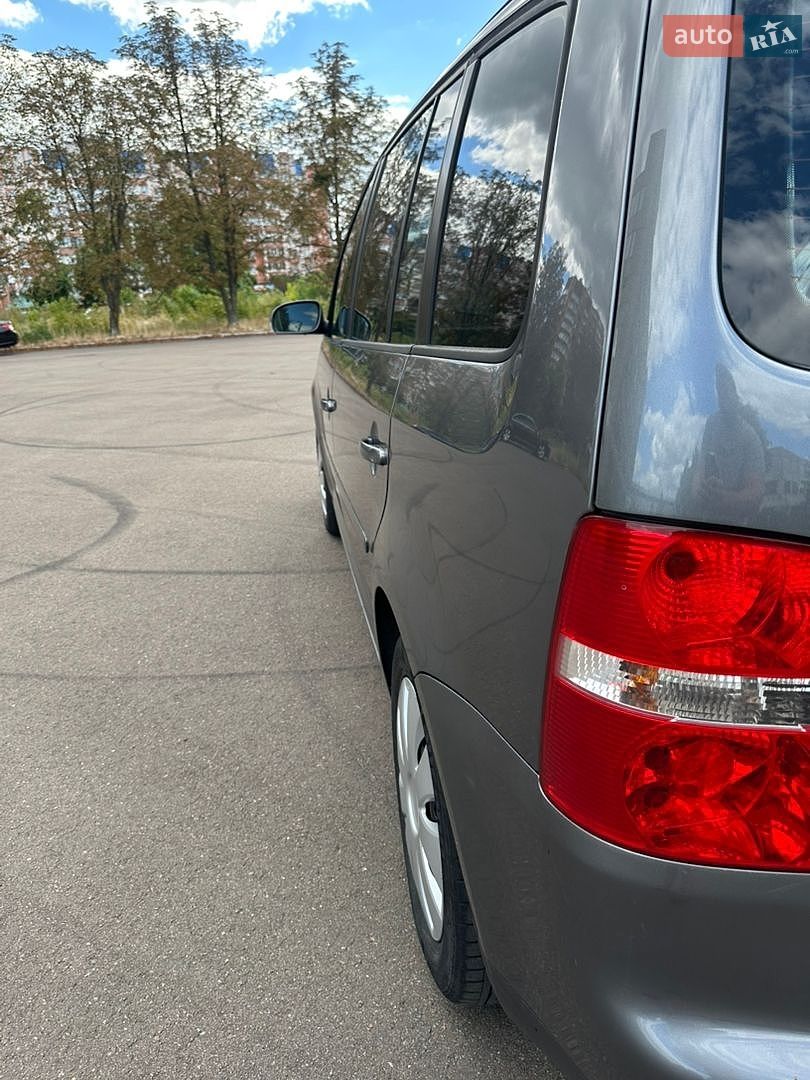 Volkswagen Touran 2004 VIN WVGZZZ1TZ5W101309 фото оголошення 10 з 15