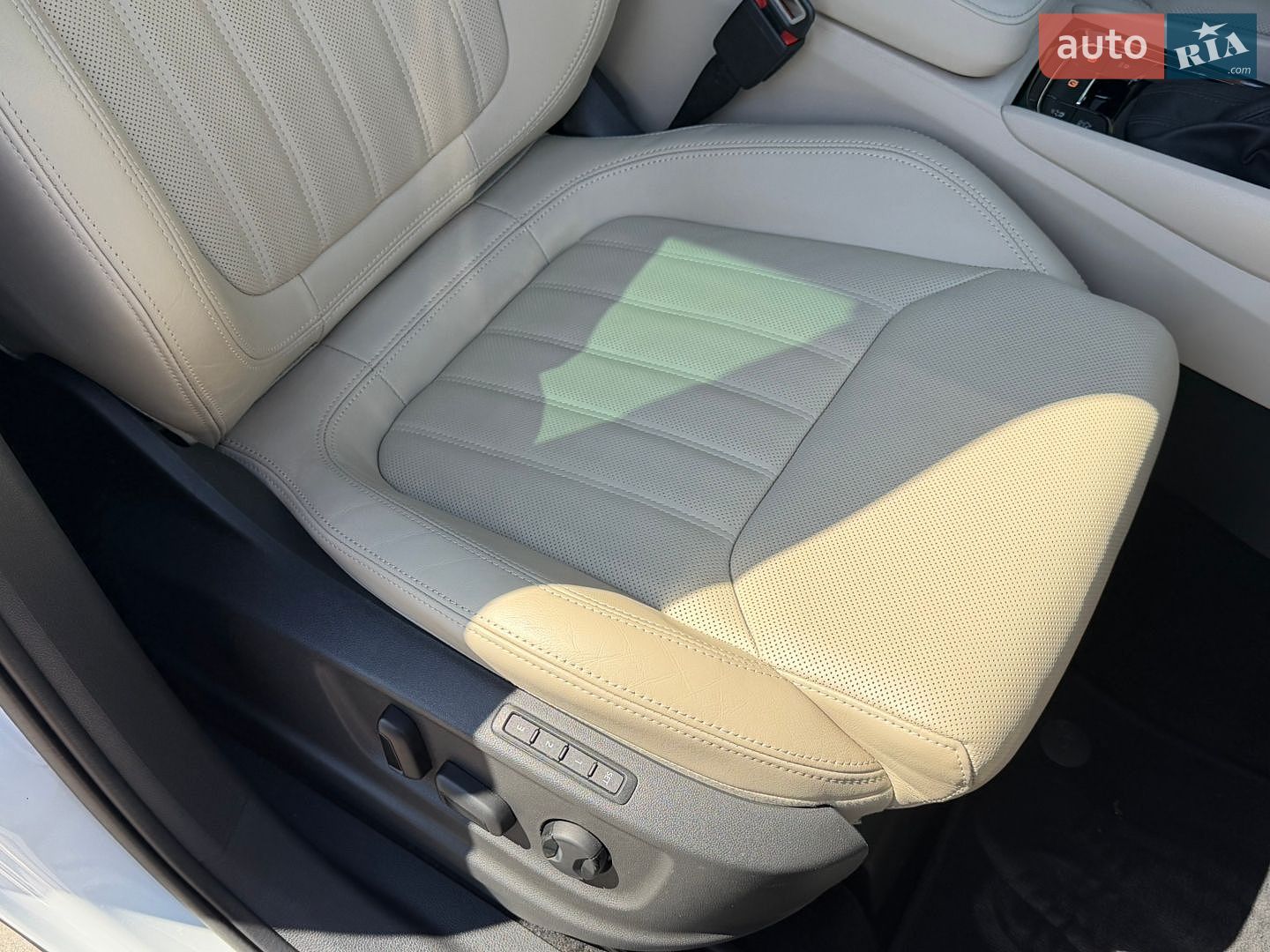 Skoda Kodiaq 2020 VIN TMBLK7NS3M8013049 фото оголошення 43 з 78