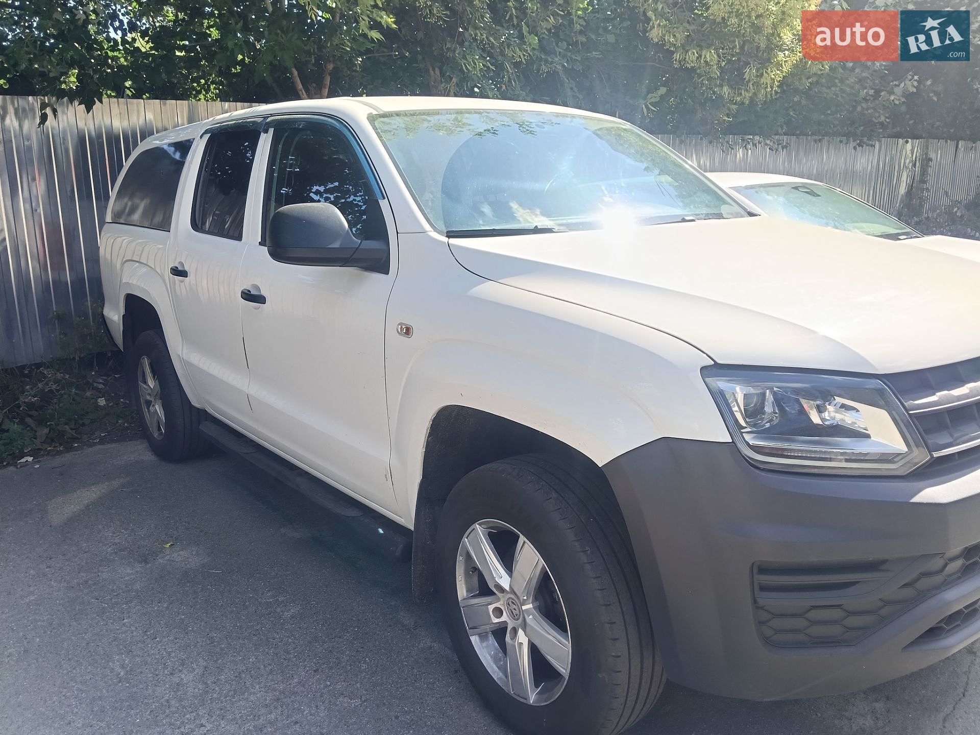 Volkswagen Amarok 2019 VIN WV1ZZZ2HZLH006213 фото оголошення 2 з 14