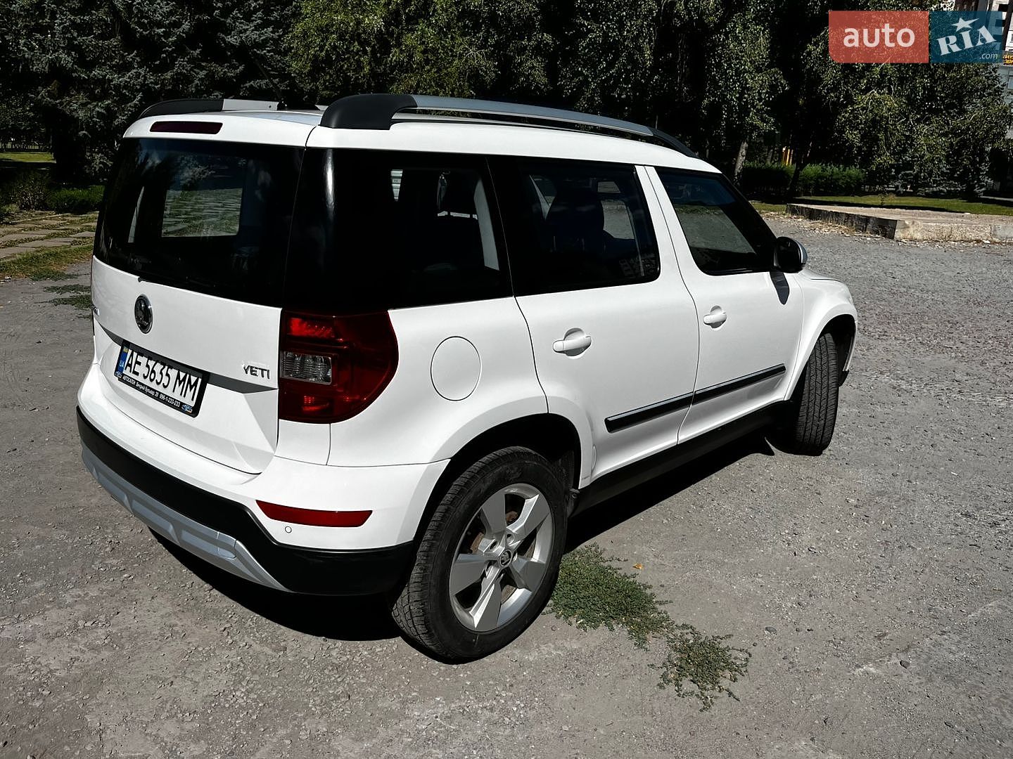 Skoda Yeti 2015 VIN TMBLC75L8F6077012 фото оголошення 6 з 28