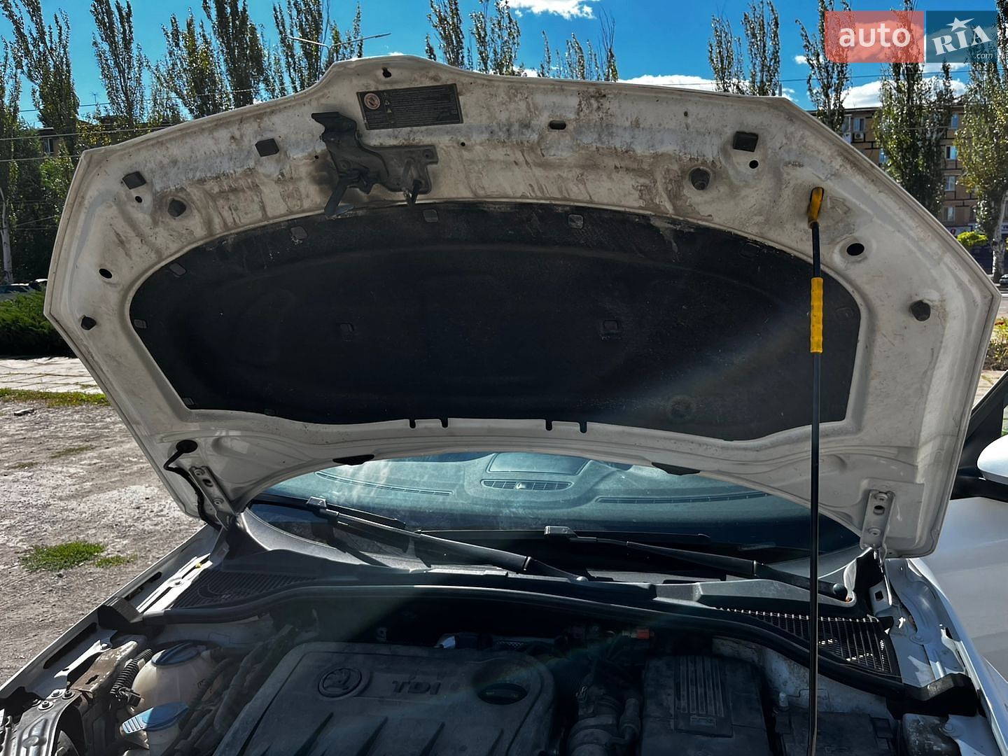 Skoda Yeti 2015 VIN TMBLC75L8F6077012 фото оголошення 21 з 28