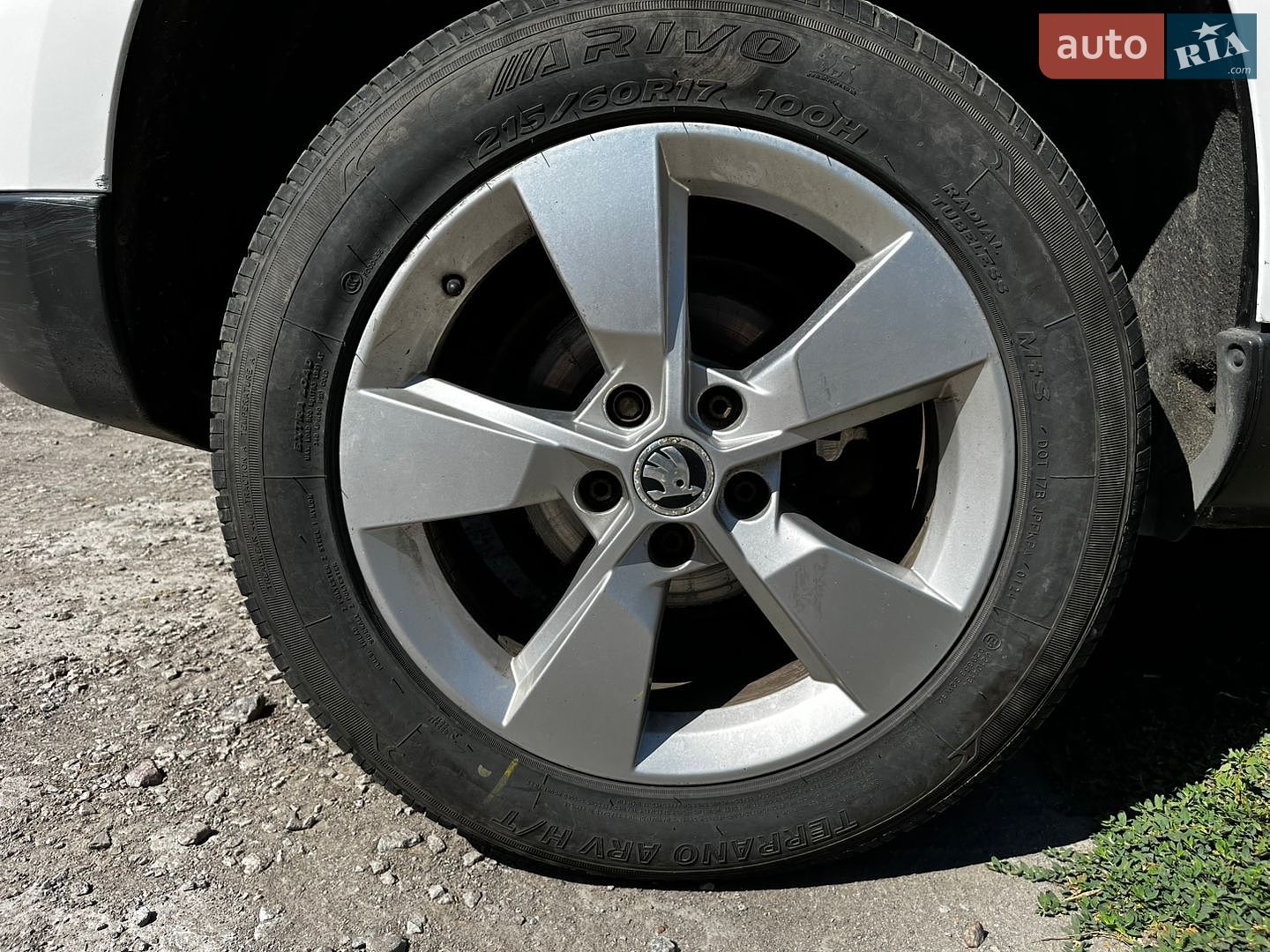 Skoda Yeti 2015 VIN TMBLC75L8F6077012 фото оголошення 23 з 28