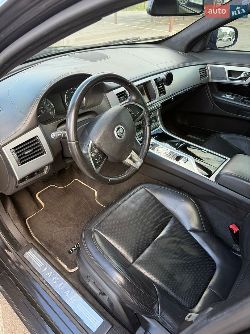 Jaguar XF 2013 VIN SAJWJ0EFXD8S90163 фото оголошення 9 з 14