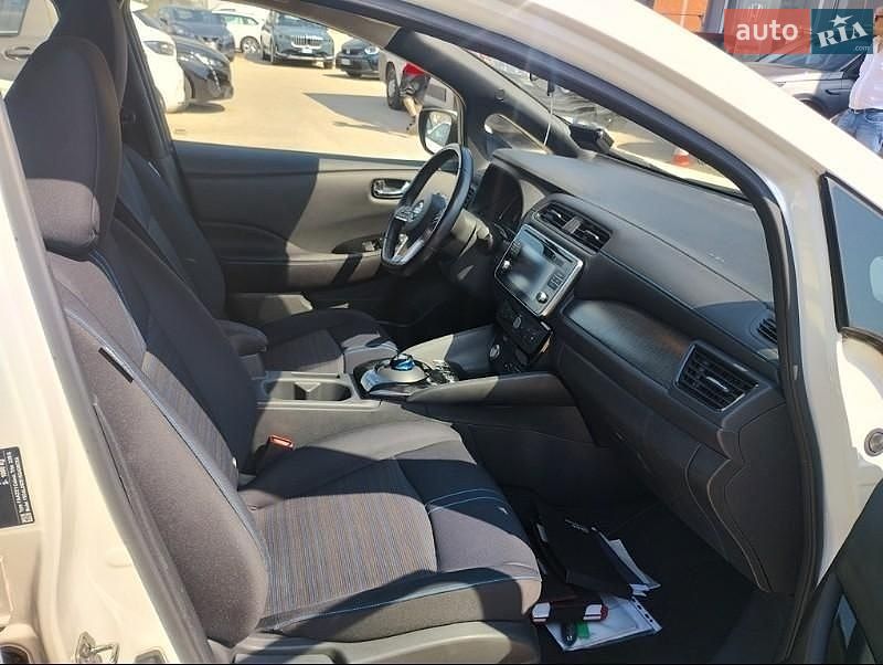 Nissan Leaf 2018 VIN SJNFAAZE1U0042255 фото оголошення 7 з 13