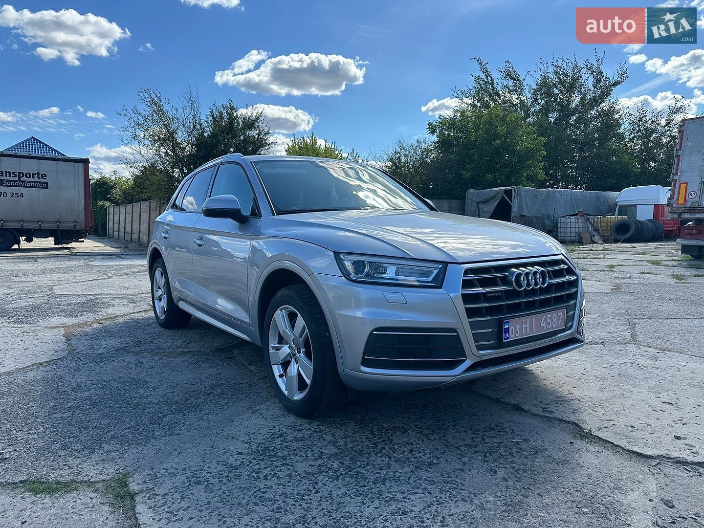 Audi Q5 2018 VIN WA1ANAFY5J2198101 фото оголошення 14 з 99