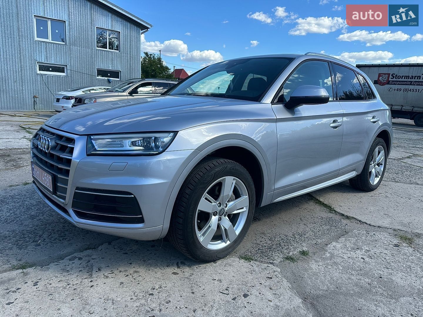 Audi Q5 2018 VIN WA1ANAFY5J2198101 фото оголошення 18 з 99